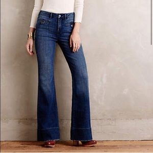 Pilcro superscript high rise flare jean Size 25P